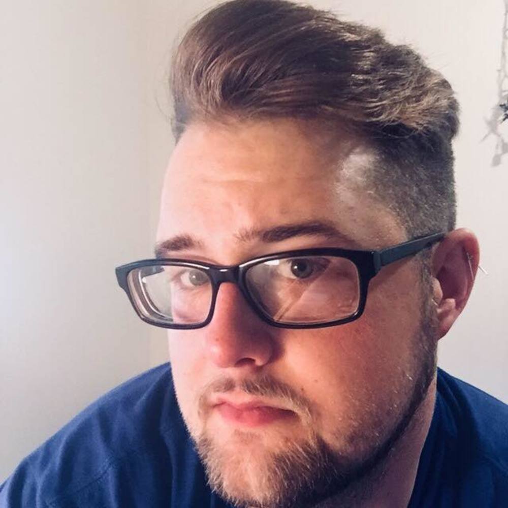 Meet your Posher, Alex